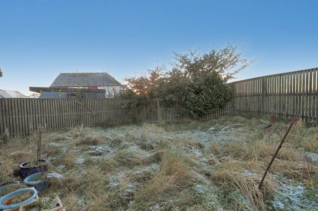 Picketlaw Road, Eaglesham, G76