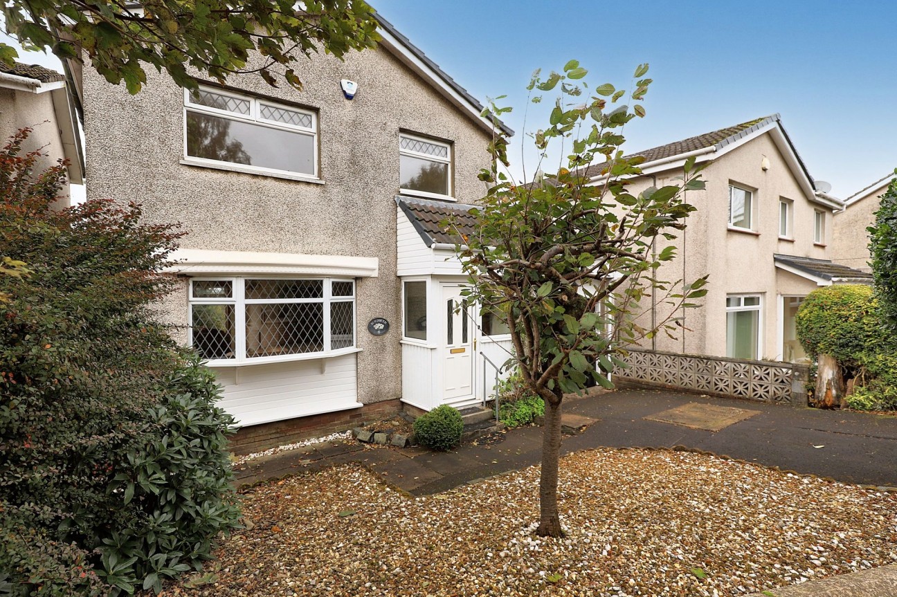 Dunvegan, Glenmavis, ML6