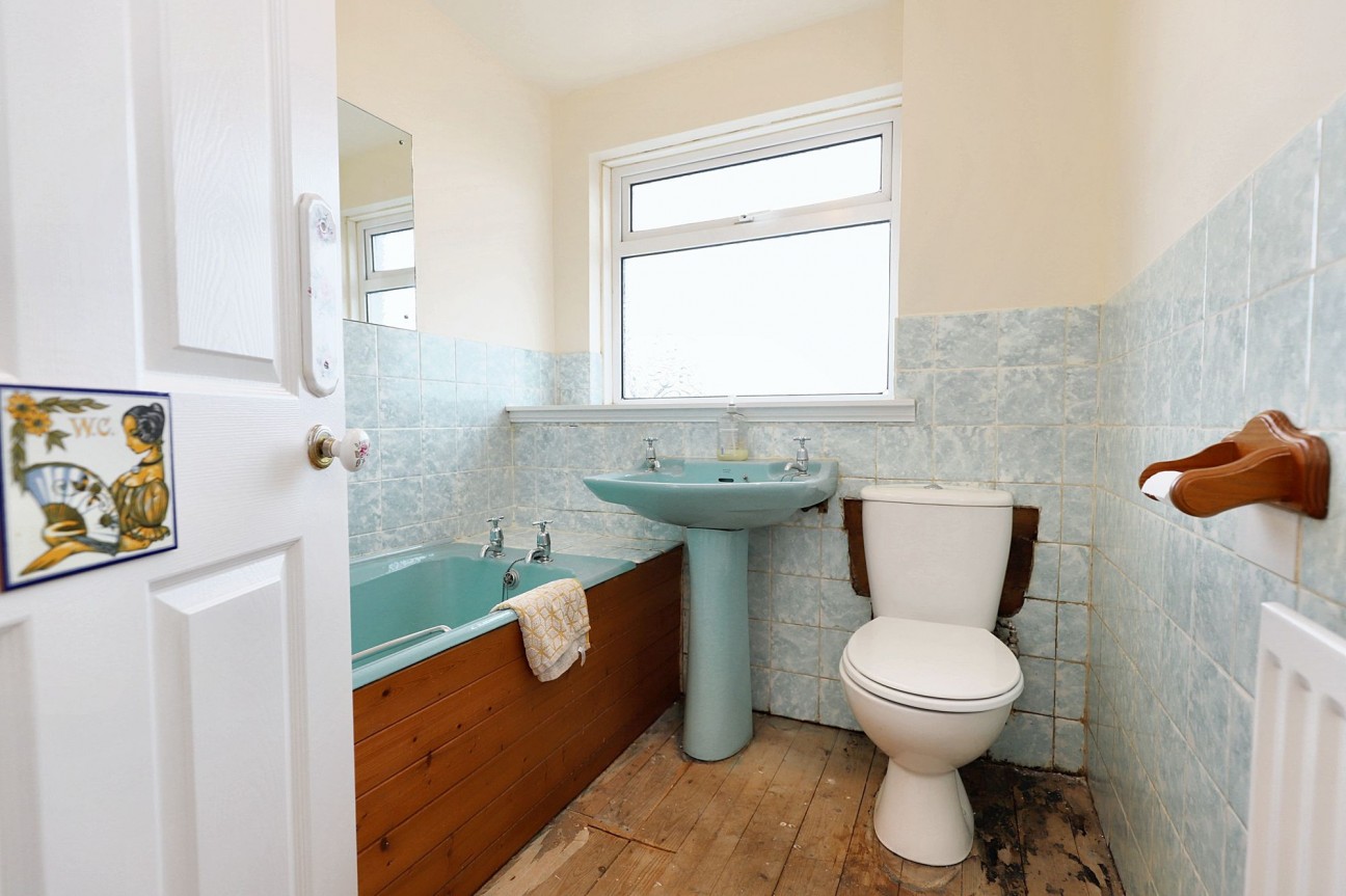 Dunvegan, Glenmavis, ML6