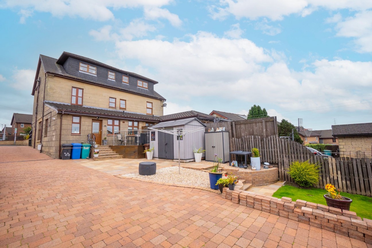 Towers Road, Airdrie, ML6