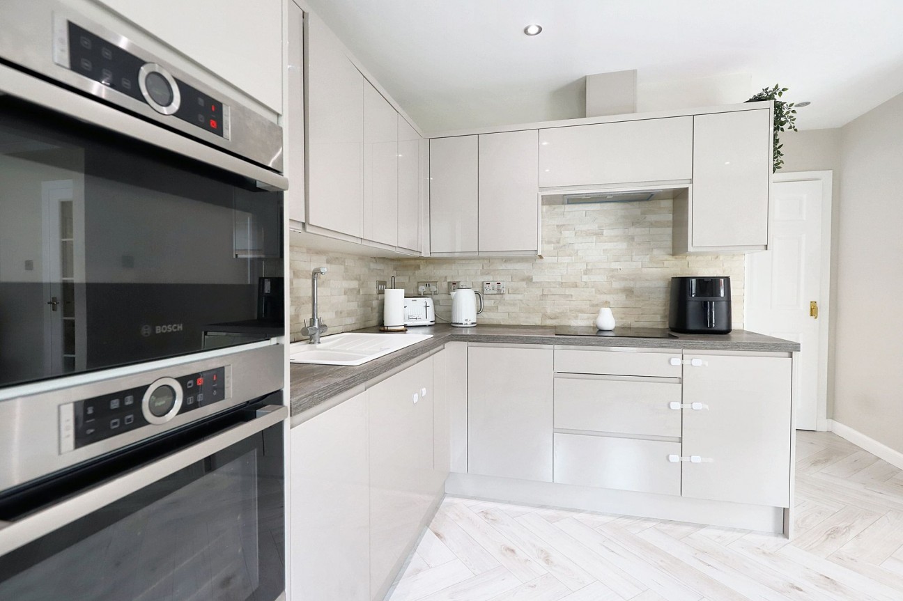 Dunnock Place, Coatbridge, ML5