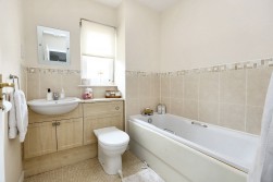 Dunnock Place, Coatbridge, ML5