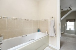 Dunnock Place, Coatbridge, ML5
