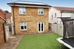 Dunnock Place, Coatbridge, ML5