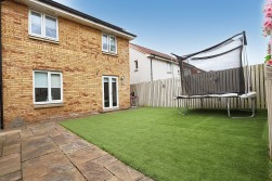 Dunnock Place, Coatbridge, ML5