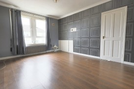 Kelvin Drive, Airdrie, ML6