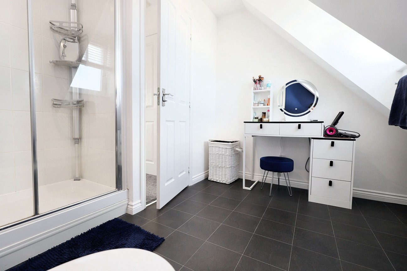 Crofton Wynd, Airdrie, ML6