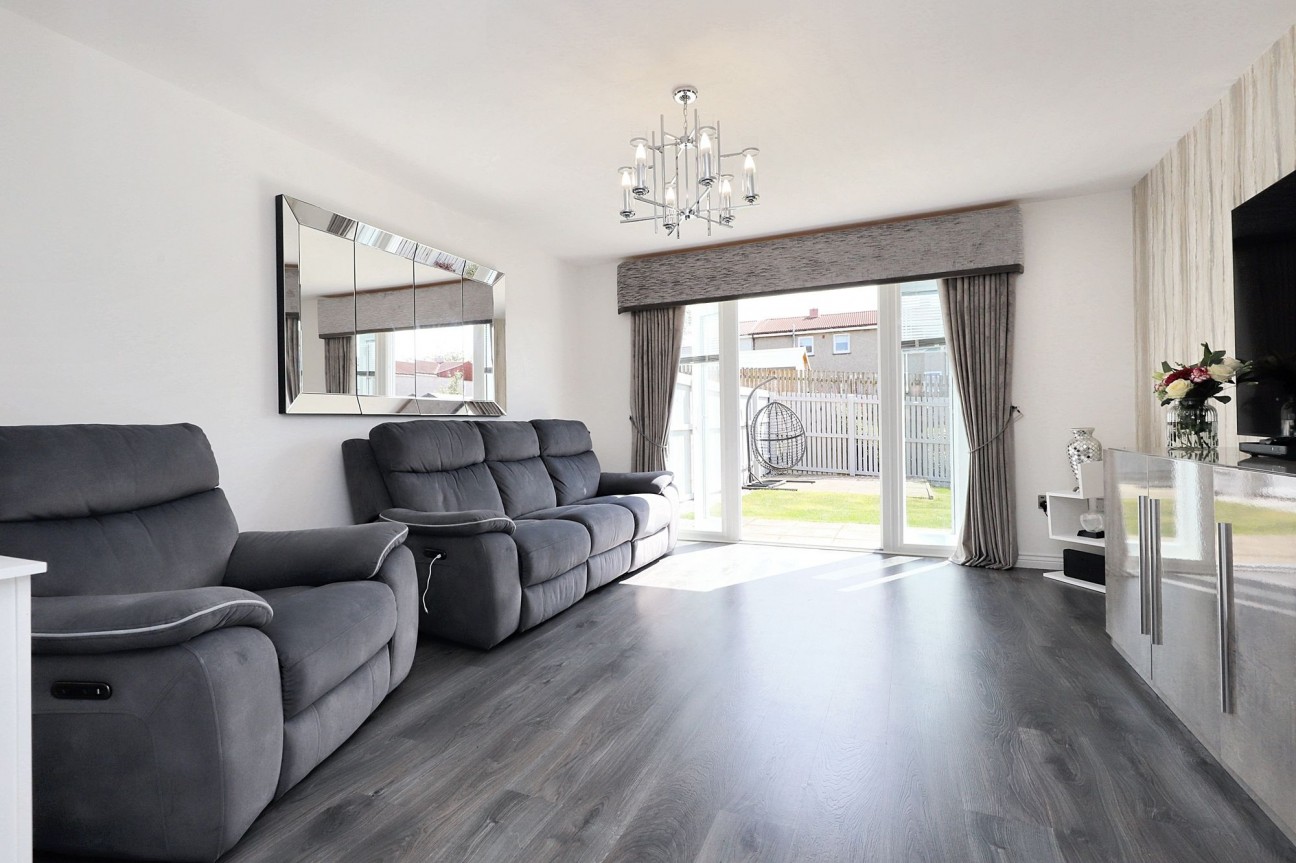 Crofton Wynd, Airdrie, ML6