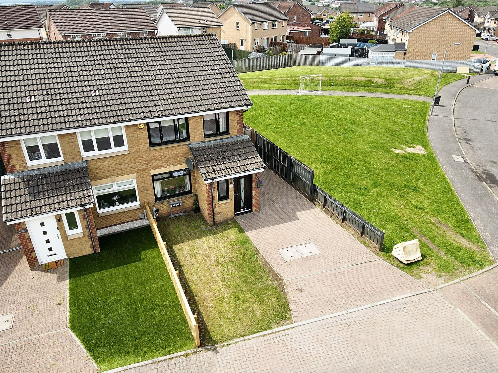 Lauriestone Place, Coatbridge, ML5