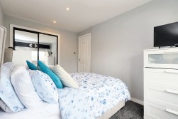 Lauriestone Place, Coatbridge, ML5