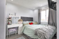 Lauriestone Place, Coatbridge, ML5