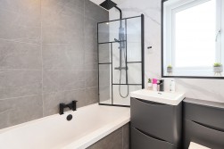 Lauriestone Place, Coatbridge, ML5
