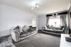 Lauriestone Place, Coatbridge, ML5