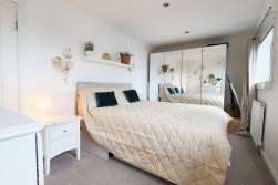 Devonview Place, Airdrie, ML6