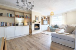 Devonview Place, Airdrie, ML6