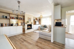 Devonview Place, Airdrie, ML6