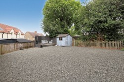 Mckenna Drive, Airdrie, ML6