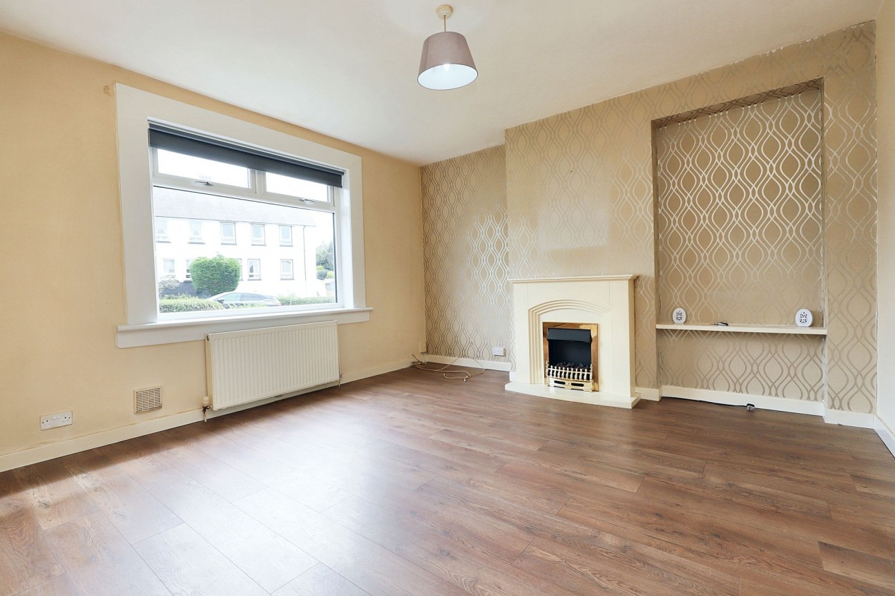 Mckenna Drive, Airdrie, ML6