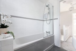 Sidlaw Way, Chapelhall, ML6