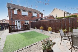 Sidlaw Way, Chapelhall, ML6