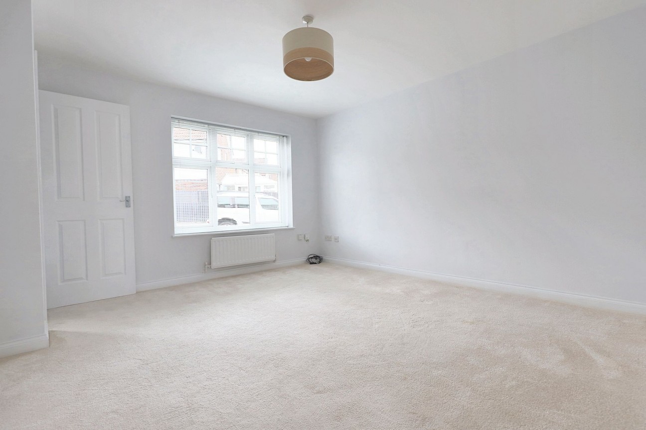 Sidlaw Way, Chapelhall, ML6
