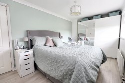 Renfrew Place, Coatbridge, ML5