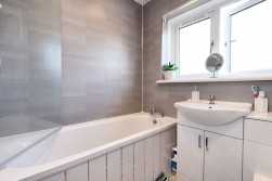 Renfrew Place, Coatbridge, ML5