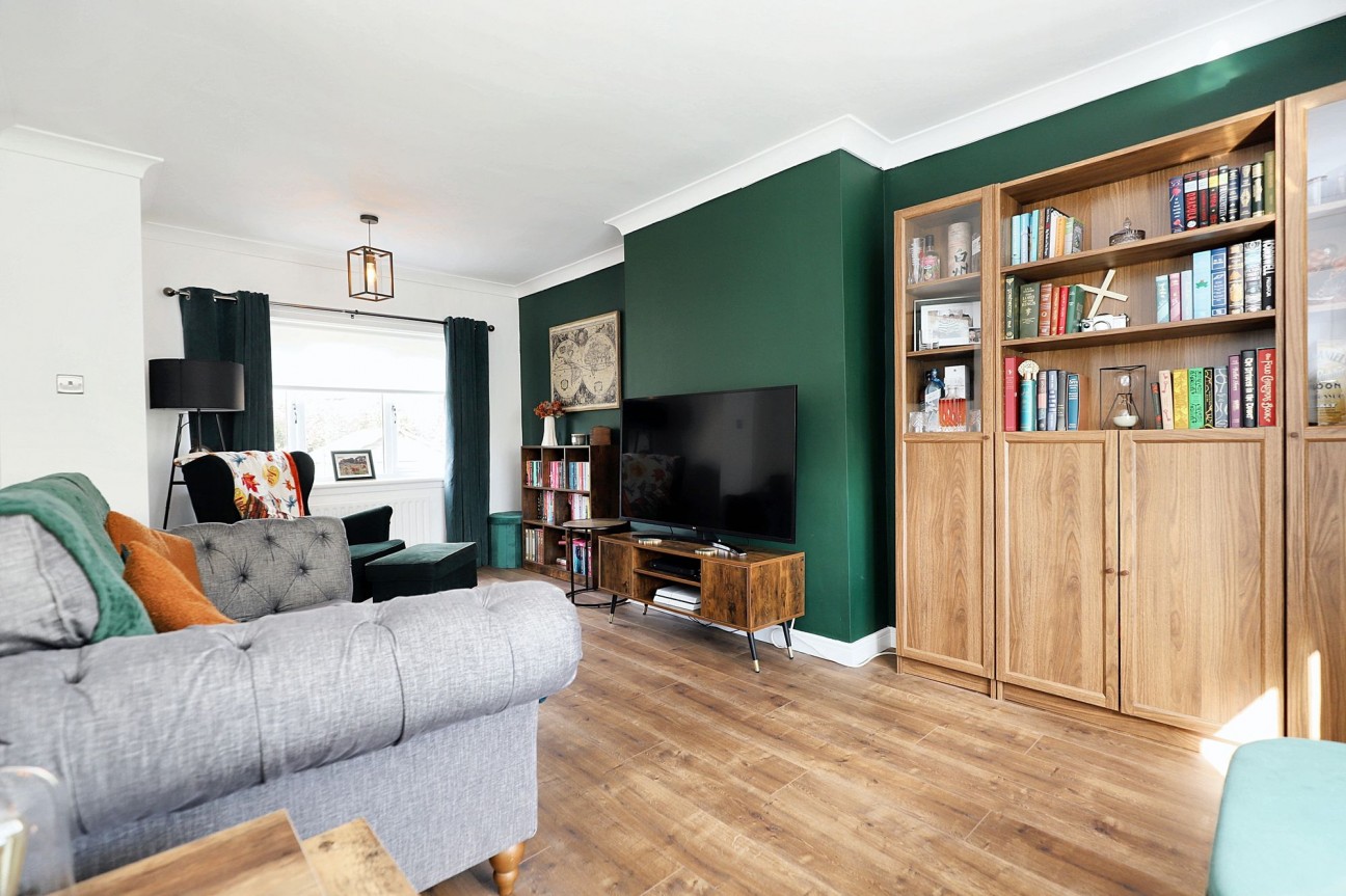 Renfrew Place, Coatbridge, ML5