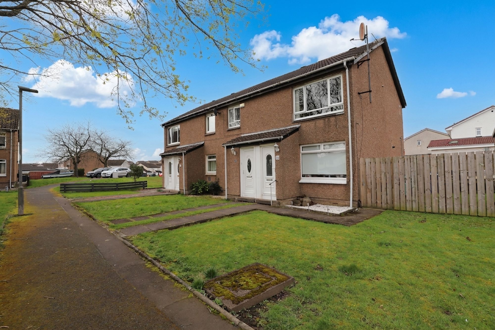 Lauder Gardens, Coatbridge, ML5