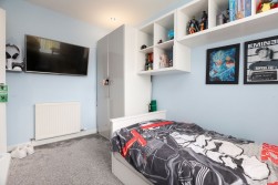 Lauder Gardens, Coatbridge, ML5