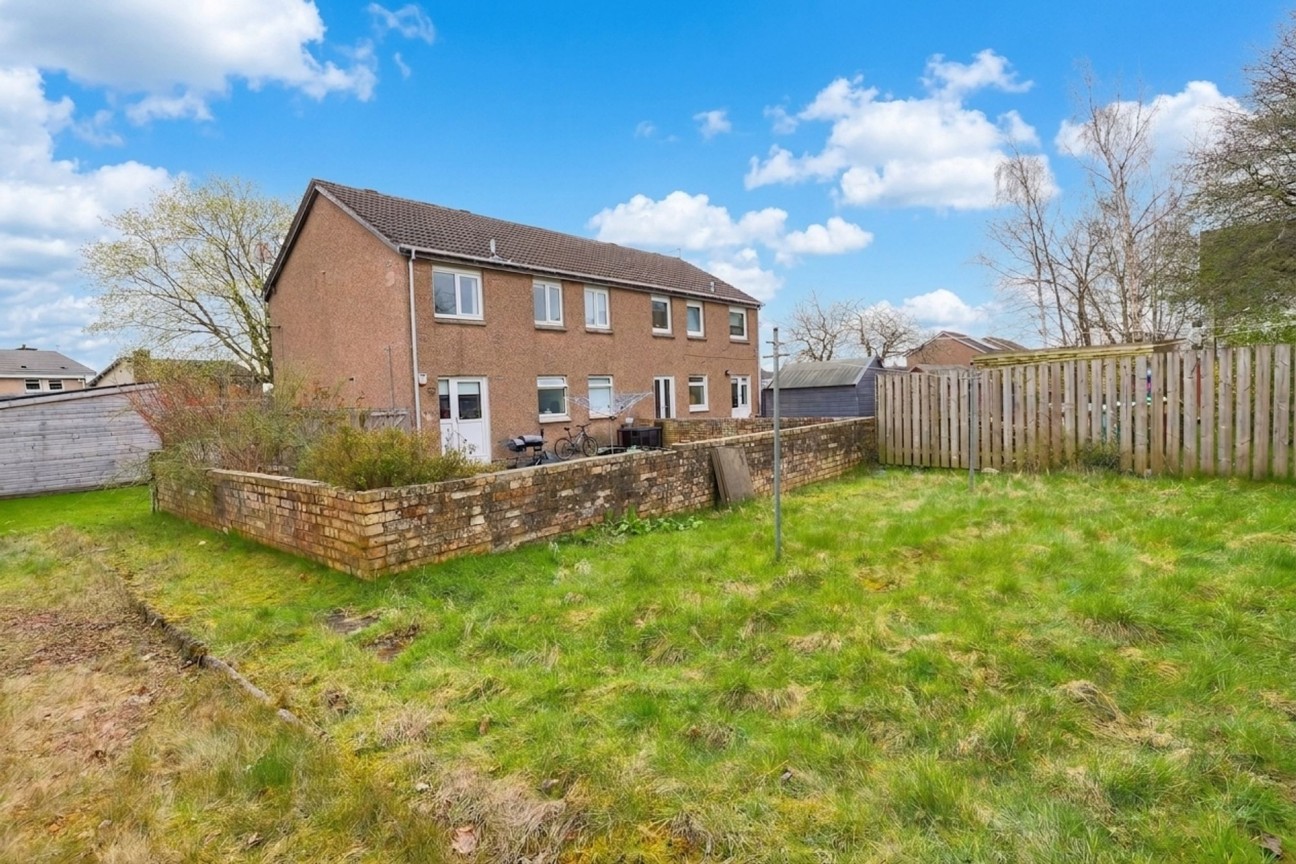 Lauder Gardens, Coatbridge, ML5