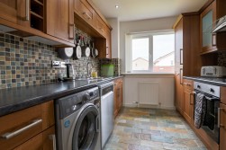 Lauder Gardens, Coatbridge, ML5