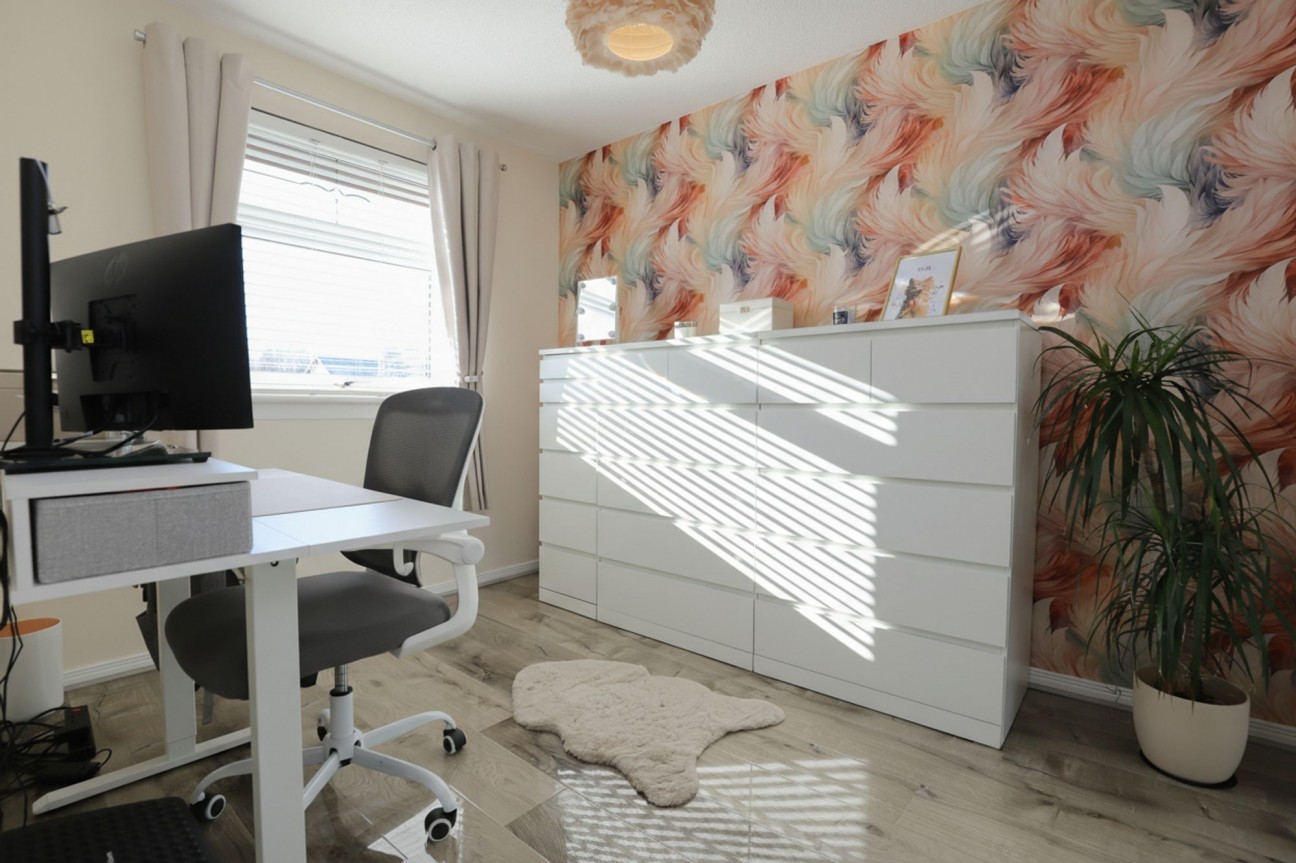 Craigvale Crescent, Airdrie, ML6