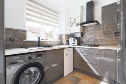 Kilbowie Place, Airdrie, ML6