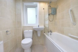Chalmers Crescent, East Kilbride, G75