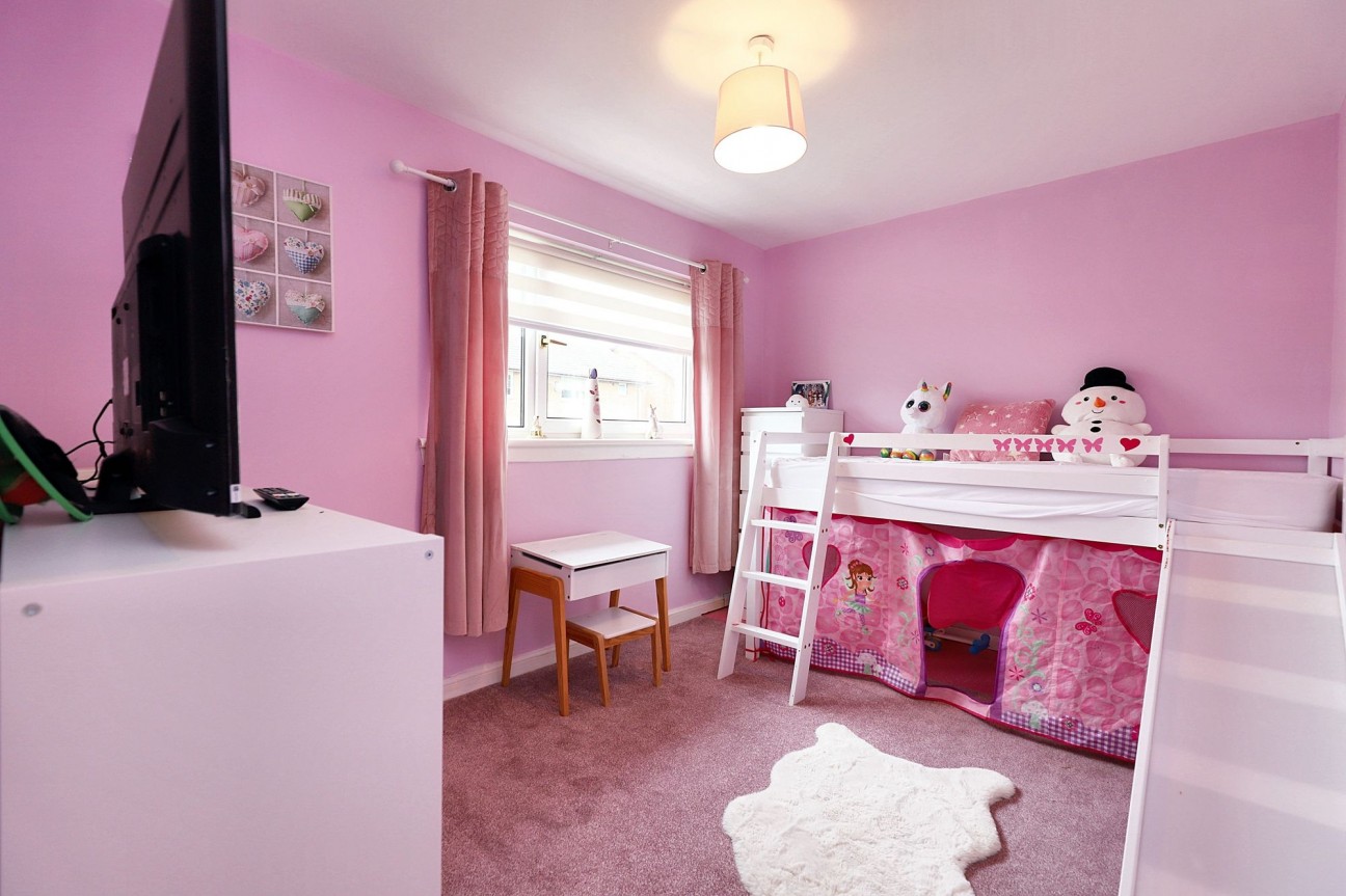 School Quadrant, Airdrie, ML6