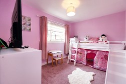 School Quadrant, Airdrie, ML6