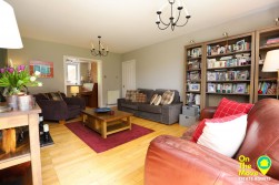 Prospect Road, Dullatur, G68