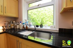 Prospect Road, Dullatur, G68