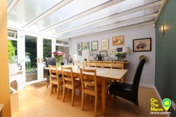 Prospect Road, Dullatur, G68