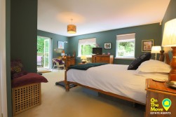 Prospect Road, Dullatur, G68