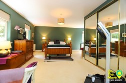 Prospect Road, Dullatur, G68