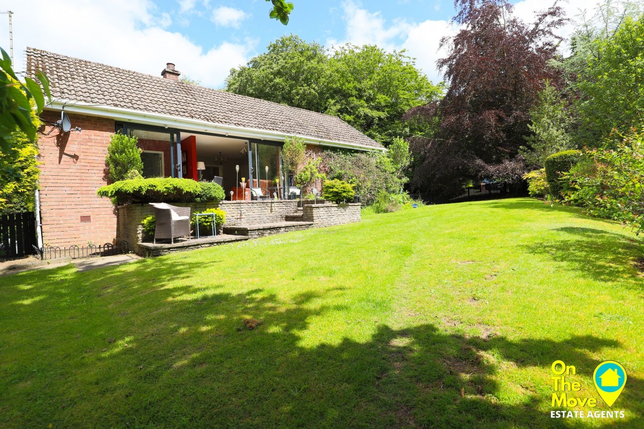 Prospect Road, Dullatur, G68