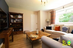 Prospect Road, Dullatur, G68