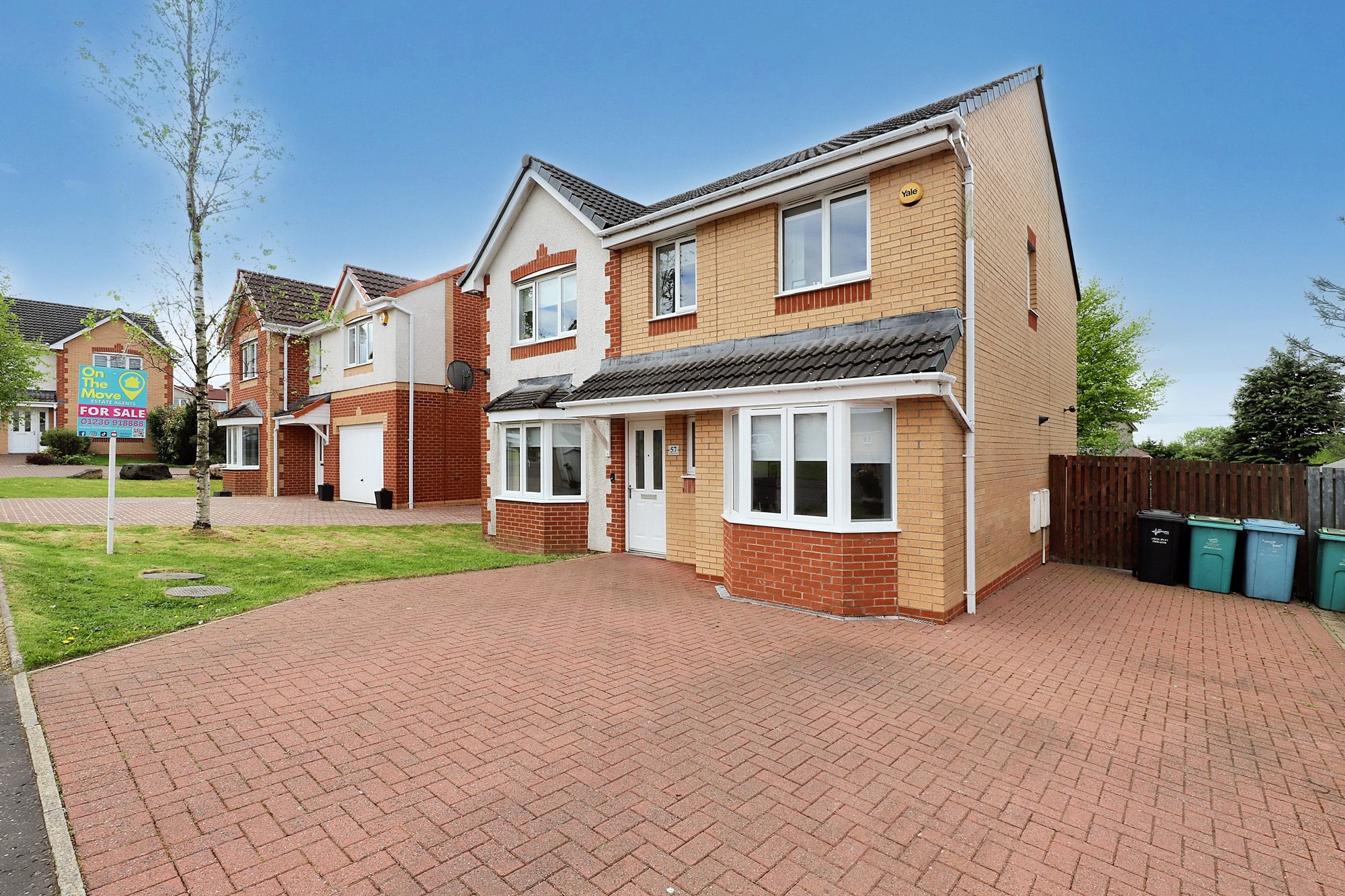 Crofton Wynd, Airdrie, ML6