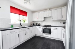 Crofton Wynd, Airdrie, ML6