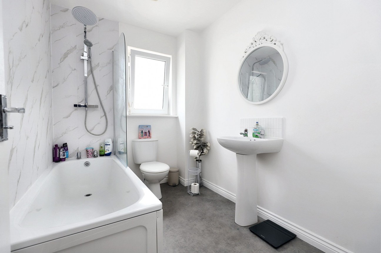 Crofton Wynd, Airdrie, ML6