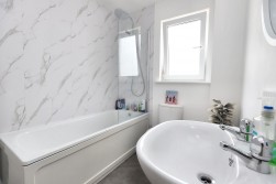 Crofton Wynd, Airdrie, ML6