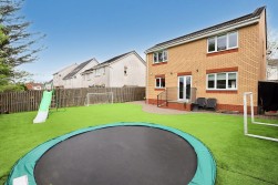 Crofton Wynd, Airdrie, ML6