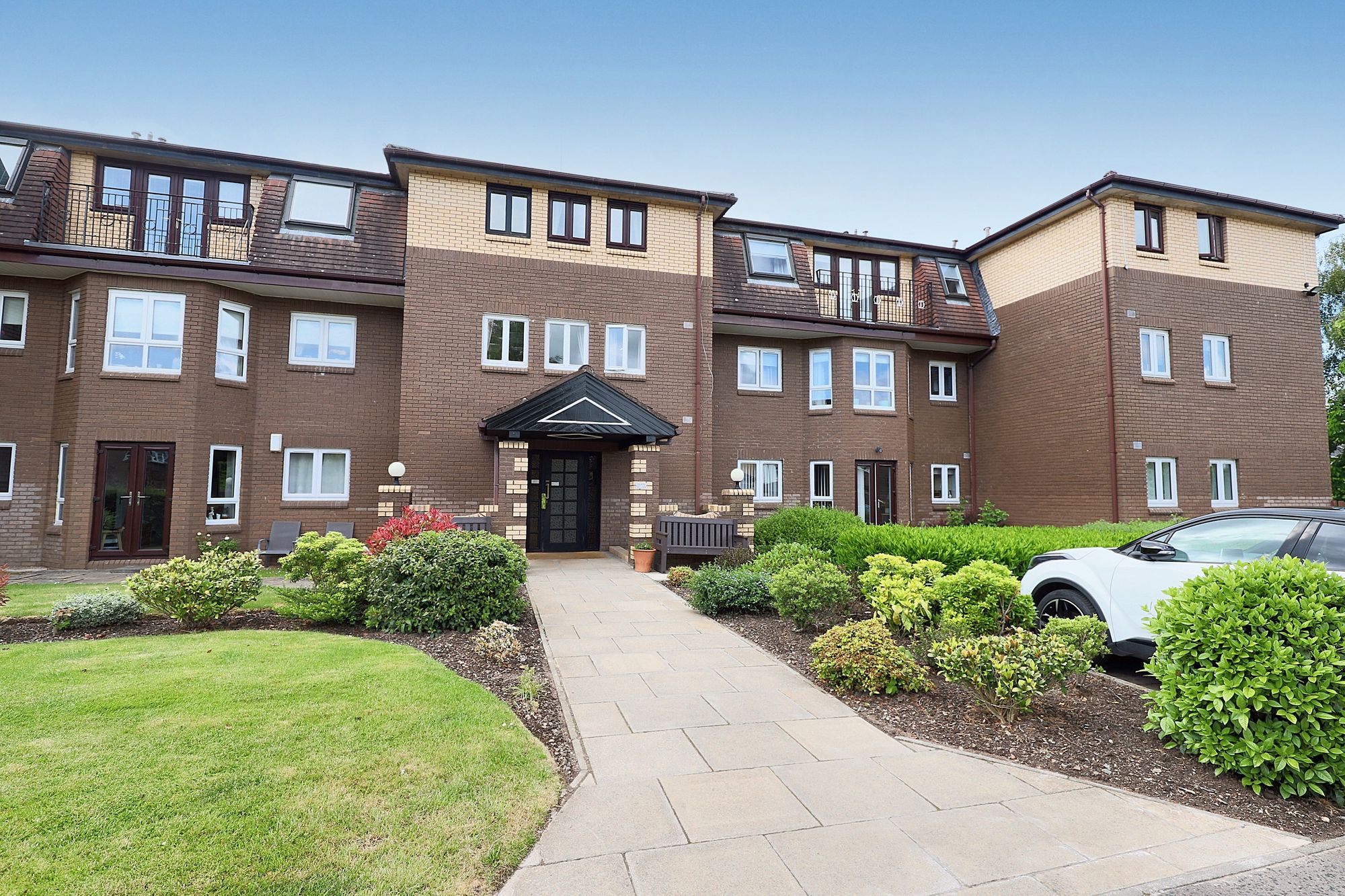 Hazelden Gardens, Glasgow, G44